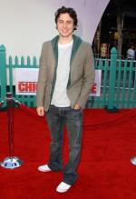 Зак Брафф: 274x400 / 26 Кб