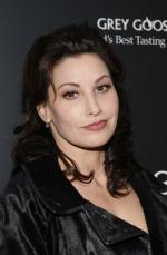 Джина Гершон: 263x400 / 20 Кб