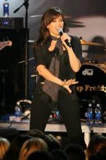 Джина Гершон: 265x400 / 25 Кб