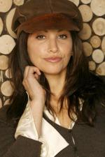 Джина Гершон: 267x400 / 27 Кб