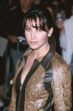 Джина Гершон: 264x400 / 22 Кб