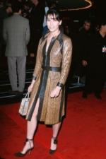 Джина Гершон: 267x400 / 20 Кб