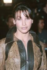 Джина Гершон: 267x400 / 22 Кб