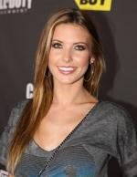 Одрина Пэтридж: 310x400 / 24 Кб