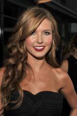 Одрина Пэтридж: 266x400 / 22 Кб