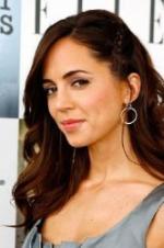 Элиза Душку: 166x250 / 12 Кб