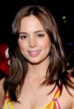 Элиза Душку: 273x400 / 26 Кб