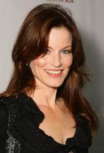 Лора Лейтон: 274x400 / 23 Кб