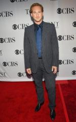 Джош Лукас: 250x400 / 22 Кб