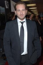 Джош Лукас: 267x400 / 20 Кб