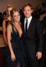 Сиенна Миллер: 278x400 / 21 Кб