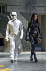 Сиенна Миллер: 1340x2048 / 422 Кб