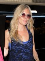 Сиенна Миллер: 302x400 / 27 Кб