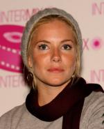 Сиенна Миллер: 326x400 / 26 Кб