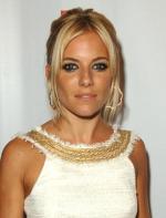 Сиенна Миллер: 306x400 / 25 Кб