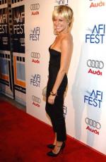 Сиенна Миллер: 261x400 / 27 Кб