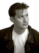 Тодд Филд: 292x394 / 18 Кб