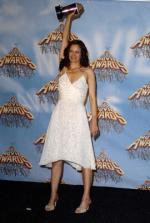 Элли Шиди: 270x400 / 28 Кб