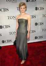 Марта Плимптон: 282x400 / 25 Кб