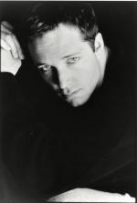 Джордж Ньюберн: 450x667 / 34 Кб