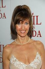 Кэрол Олт: 266x400 / 23 Кб