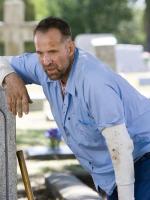 Петер Стормаре: 450x600 / 47 Кб