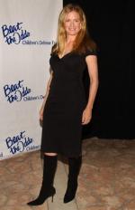 Элизабет Шу: 259x400 / 20 Кб