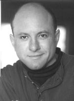 Кайл Т. Хеффнер: 412x562 / 34 Кб