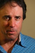 Кевин Нилон: 267x400 / 20 Кб