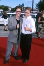 Джонатан Джексон: 272x400 / 22 Кб