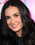 Деми Мур: 313x400 / 25 Кб