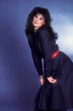 Деми Мур: 276x420 / 14 Кб