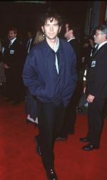 Тимоти Хаттон: 468x787 / 43 Кб