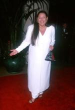 Камрин Менхейм: 274x400 / 15 Кб