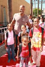 Кинен Айвори Уэйнс: 267x400 / 36 Кб