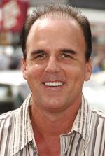 Стив Одекерк: 270x400 / 29 Кб