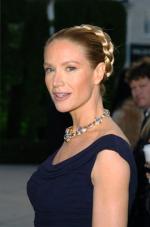 Келли Линч: 265x400 / 18 Кб