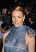 Келли Линч: 280x400 / 24 Кб