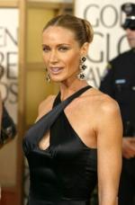 Келли Линч: 264x400 / 20 Кб