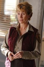 Кэти Бейкер: 335x500 / 36 Кб