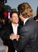 Бретт Рэтнер: 294x400 / 25 Кб