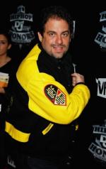 Бретт Рэтнер: 253x400 / 20 Кб