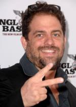 Бретт Рэтнер: 285x400 / 22 Кб