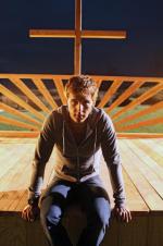 Райан Квантен: 853x1280 / 146 Кб