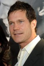 Дилан Уолш: 267x400 / 24 Кб