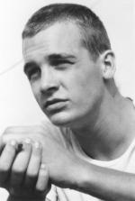 Итэн Эмбри: 450x667 / 43 Кб