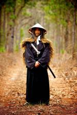 Хенри Хаяси: 1366x2048 / 585 Кб