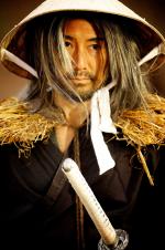 Хенри Хаяси: 1365x2048 / 560 Кб