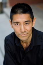 Хенри Хаяси: 1365x2048 / 279 Кб