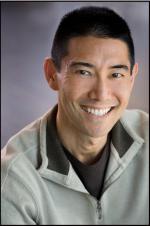 Хенри Хаяси: 1361x2048 / 313 Кб